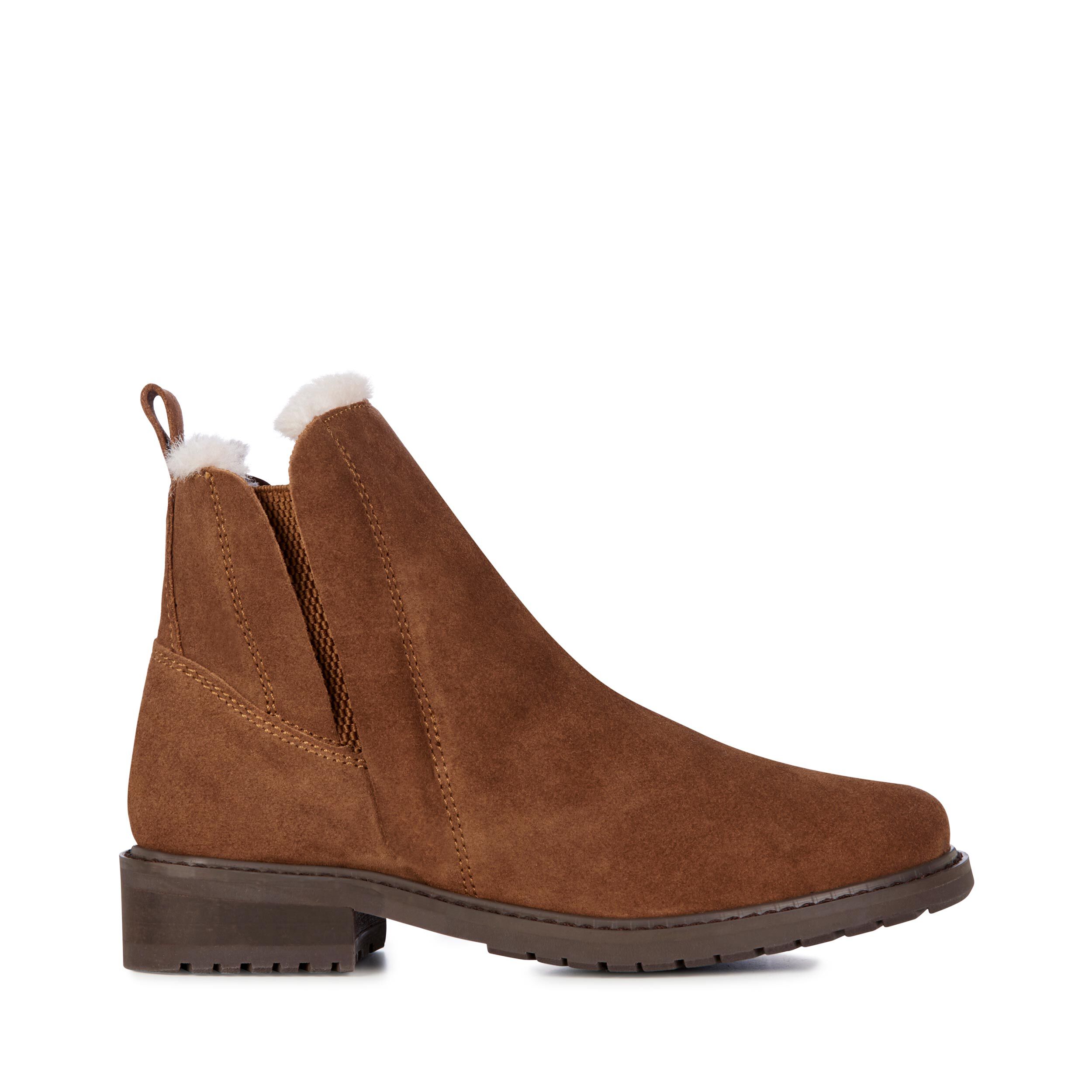 wool lined chelsea boots