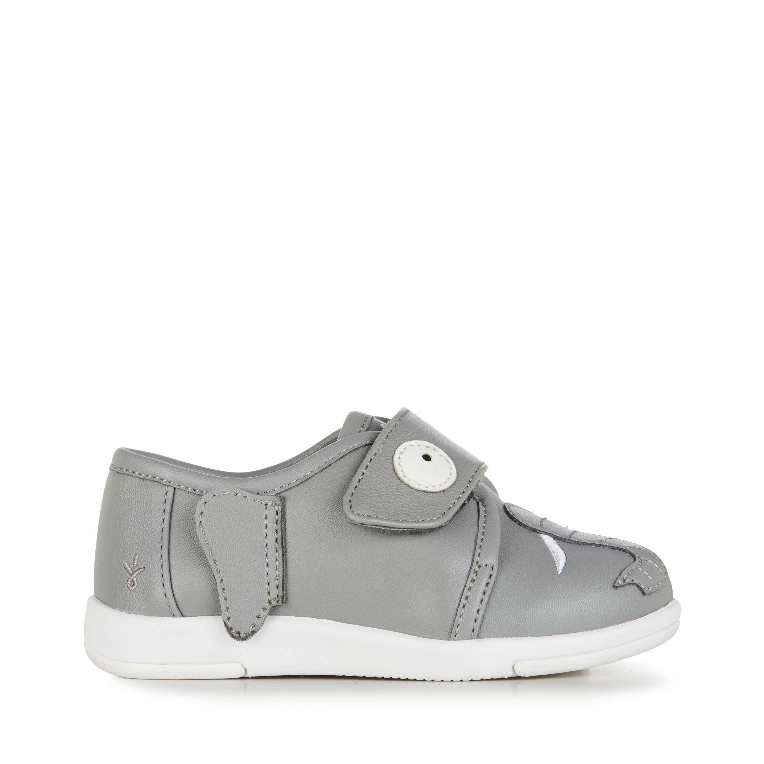 Kids sneakers australia top