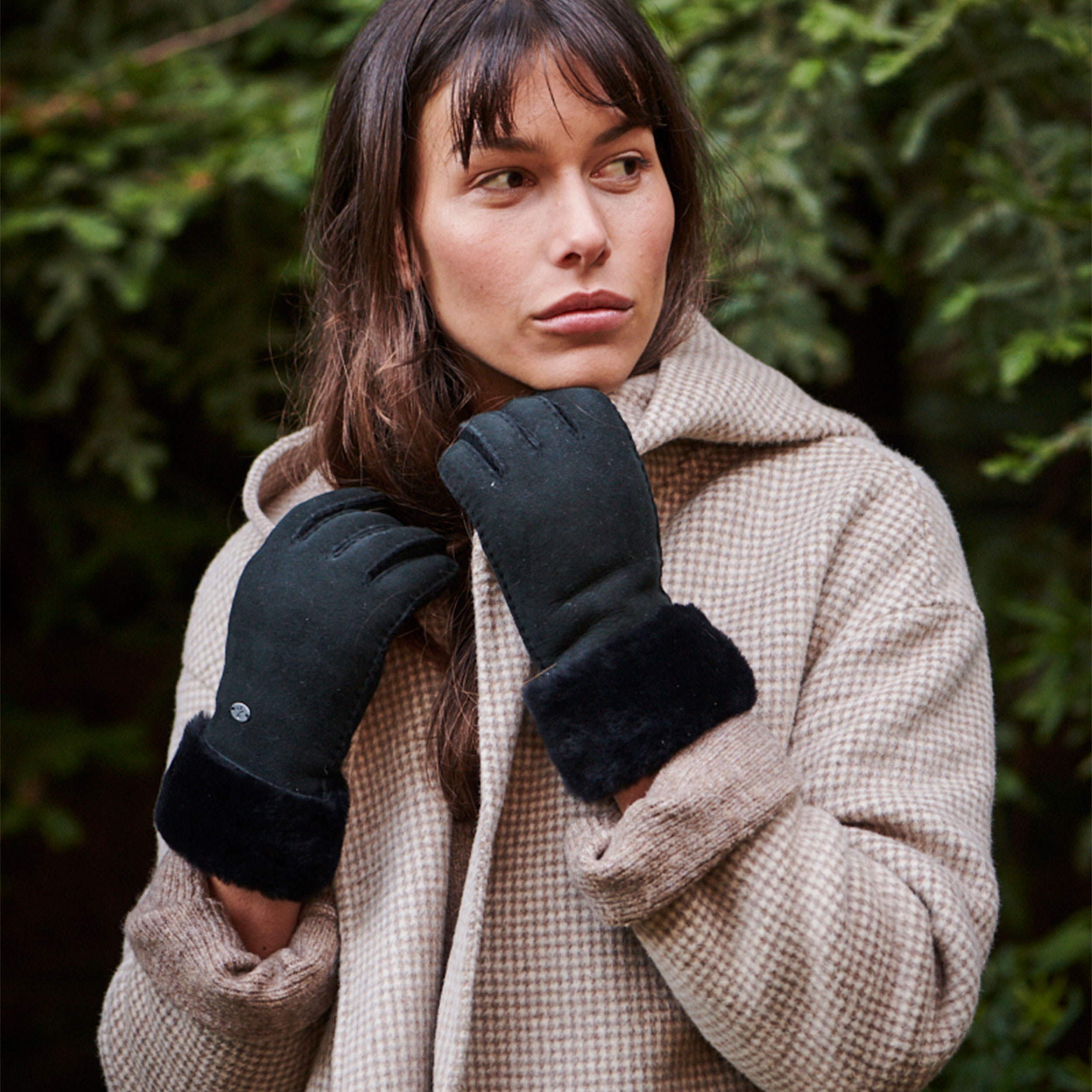 Women's Sheepskin Gloves & Accessories | EMU Australia