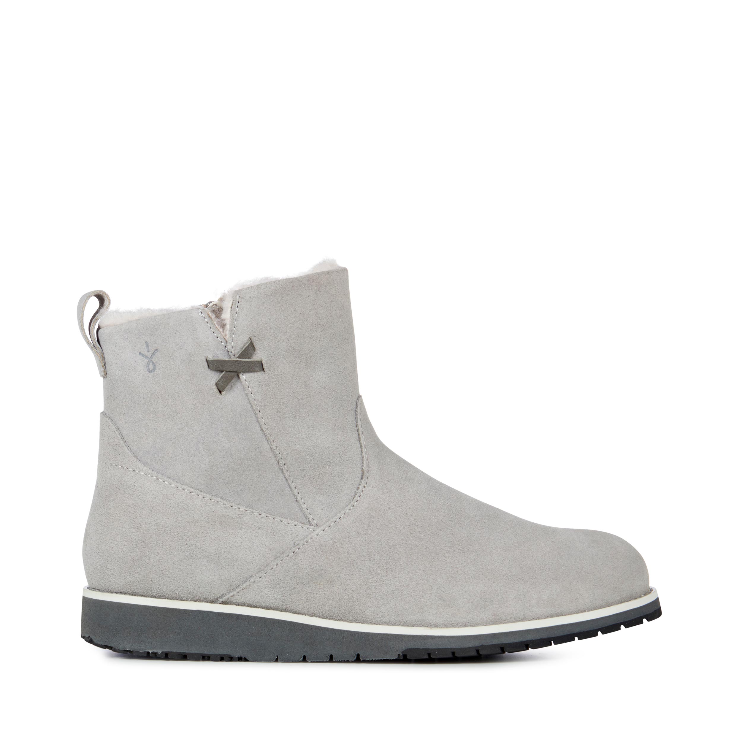 emu mini beach boots