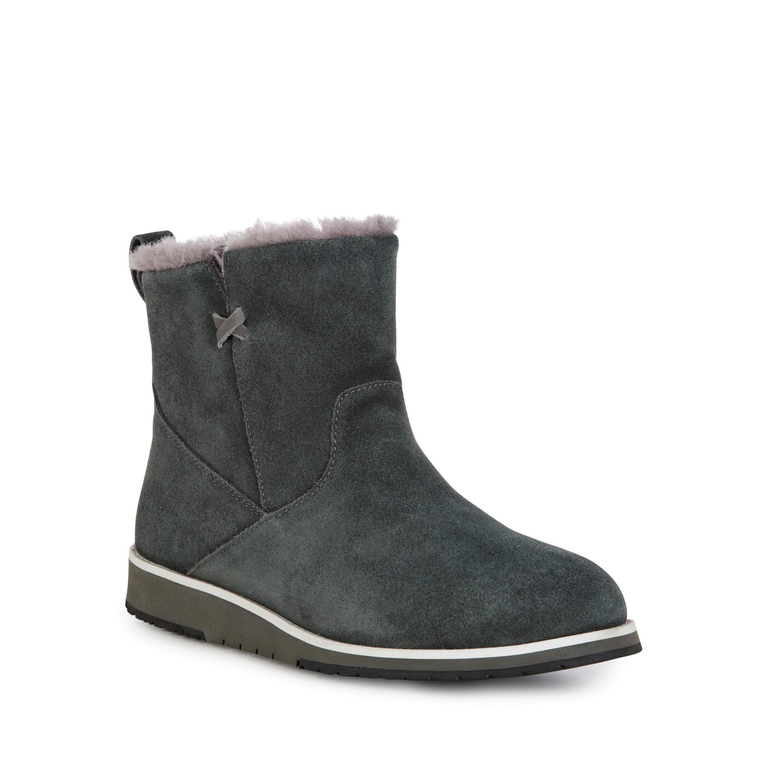 emu mini beach boots